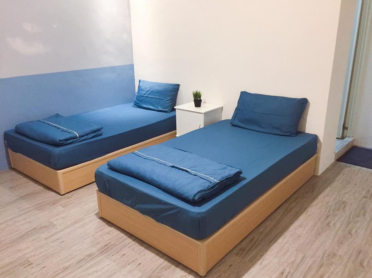 巷弄內的老宅 Hotel Pingtung Kültér fotó